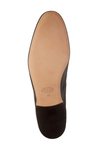 Tod's Apron Toe Loafer In Nero