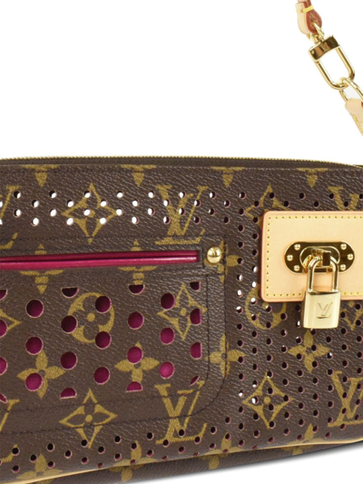 Pre-owned Louis Vuitton 2006  Pochette Accessoires Clutch Bag In Brown
