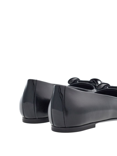Ferragamo Black Leather Siwar Ballerina Flats In Black