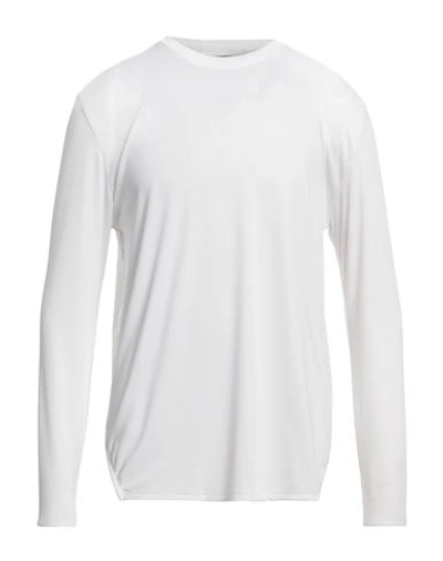 Shop Numero 00 Man T-shirt White Size L Polyester, Elastane, Cotton