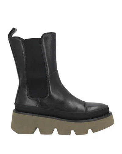 Shop Emanuélle Vee Woman Ankle Boots Black Size 8 Soft Leather