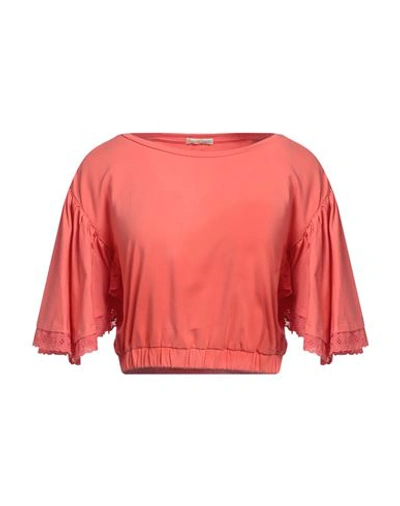 Shop Fracomina Woman T-shirt Coral Size M Cotton, Elastane In Red