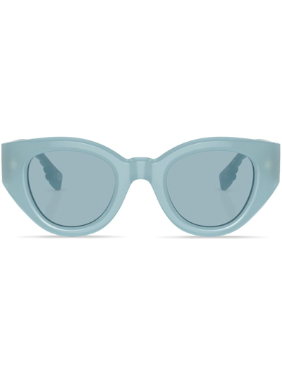 Shop Burberry Eyewear Meadow Cat-eye Frame Sunglasses In Blue