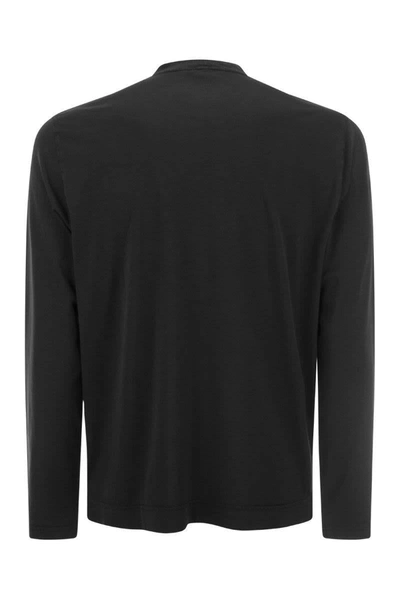Fedeli Long-sleeved Crew-neck T-shirt In Black