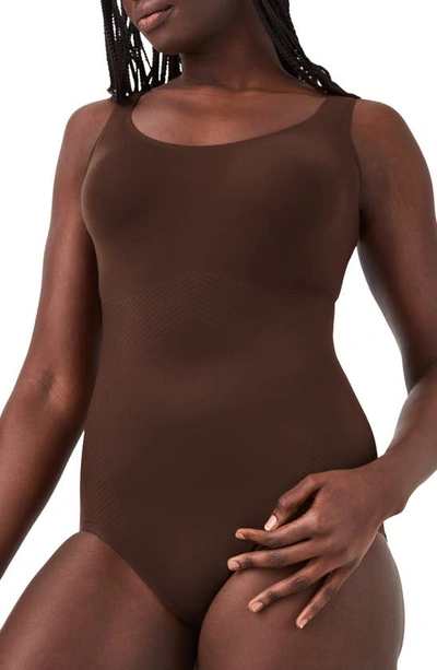 Spanx Thinstincts 2.0closed Bust Mid-thigh Bodysuit In Chestnut Brown