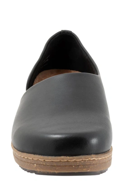 Softwalk Addie Womens Leather D'orsay Clogs In Black