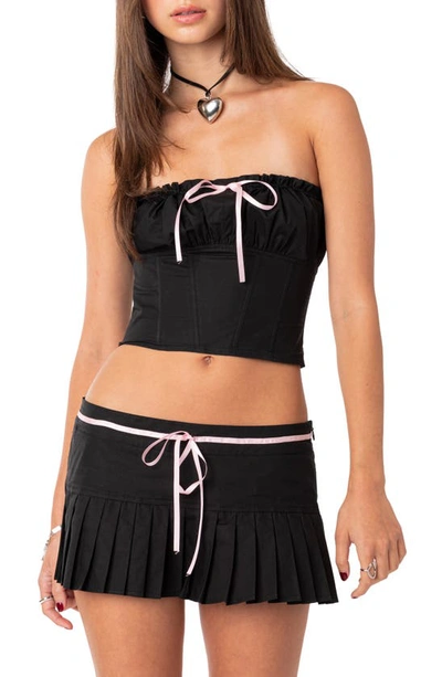 EDIKTED EDIKTED KARMEN STRAPLESS CROP TOP 