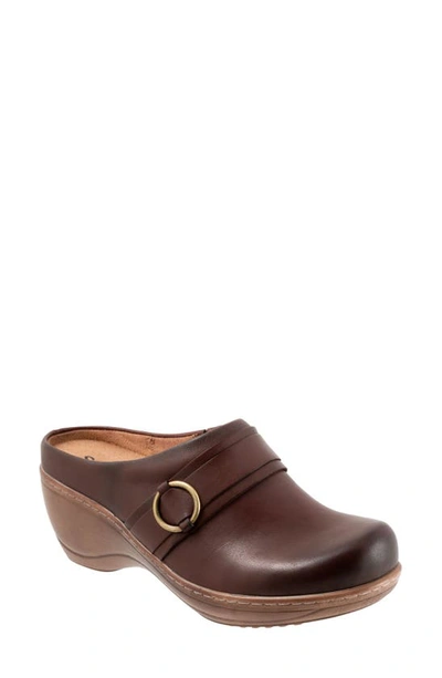 Shop Softwalk ® Macintyre Clog In Dark Brown