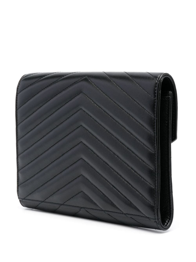 Saint Laurent Cassandre Matelassé Leather Clutch Bag In Schwarz