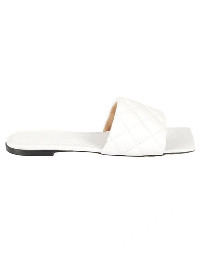 Shop Bottega Veneta Sandals In Optic White