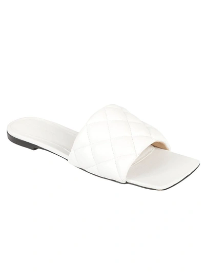 Shop Bottega Veneta Sandals In Optic White