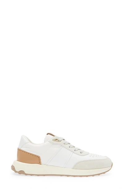 Shop Tod's Two-tone Leather Sneaker In Bianco/ Nocciola Chiaro