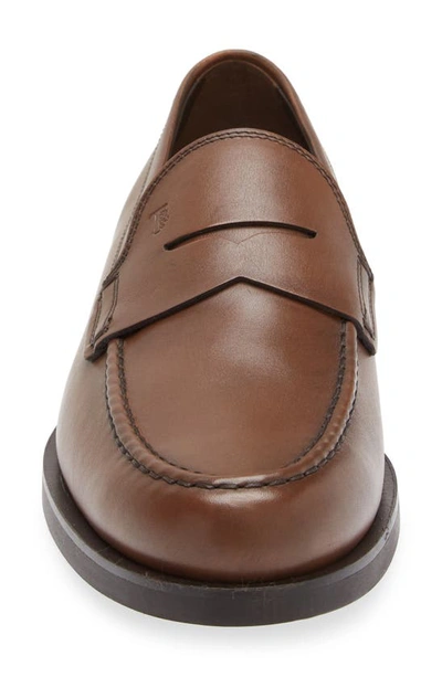 Tod's Penny Loafer Moccasin Shoes With Fine Stitching In Brown