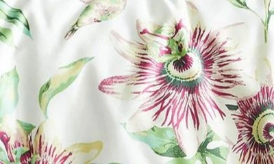 Southshore Fine Linens Duvet Cover & Pillow Sham Set In White/ Green