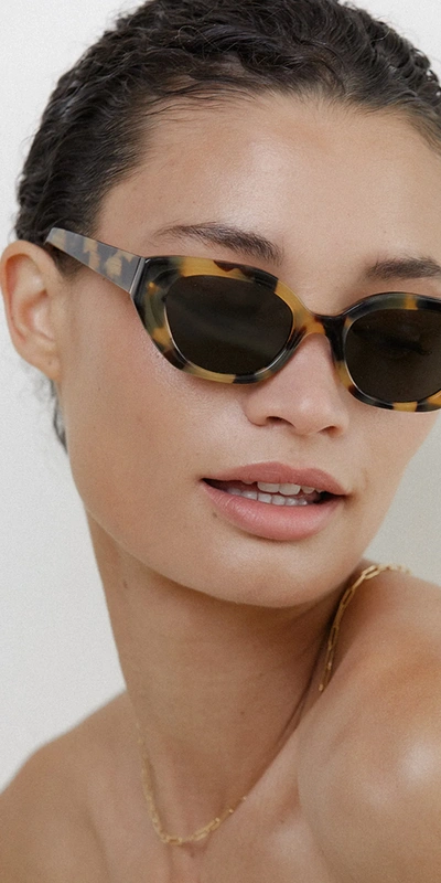 Velvet Canyon Le Chat Sunglasses Honey Tort