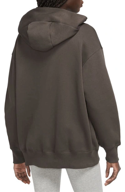 Shop Nike Sportswear Phoenix Oversize Fleece Hoodie In Bqbn/sail