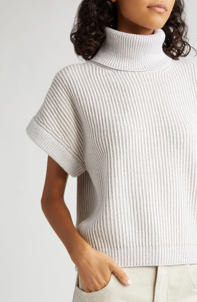 Eleventy Short Sleeve Turtleneck Sweater In Sabbia E Bianco