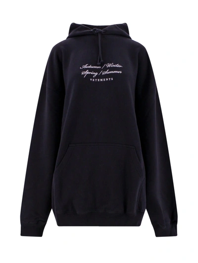 Shop Vetements Sweatshirt In Black