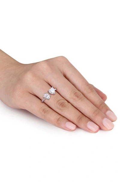 Delmar Oval Cut & Heart Cut Moissanite Open Ring In White
