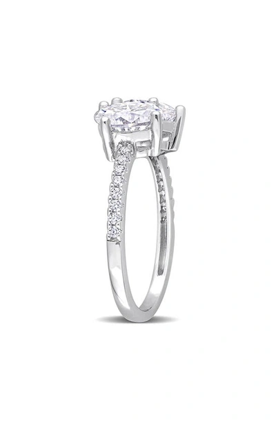 Delmar Oval Cut & Heart Cut Moissanite Open Ring In White