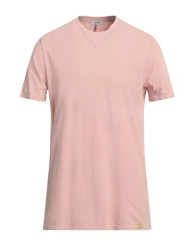 Shop Distretto 12 Man T-shirt Light Pink Size M Cotton