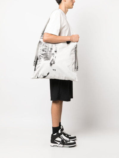 Shop Y-3 Logo-print Recycled Polyester Tote Bag In Neutrals