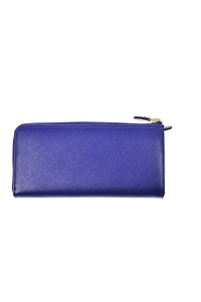 Shop Ferragamo Salvatore  Wallet In Blue