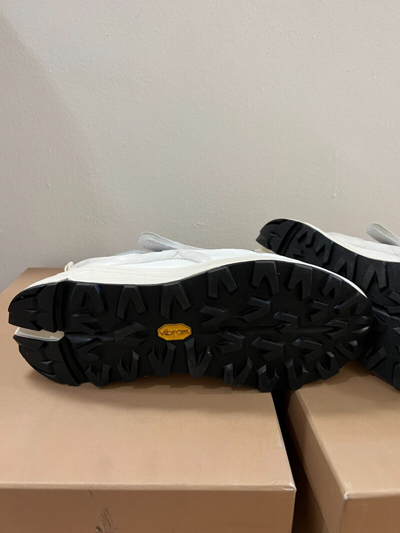 Pre-owned Buttero Made In Italy Hand Crafted Vara Panelled Touch-strap Vintage Sneakers In White / Grey