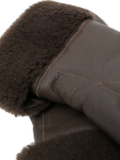 Yves Salomon Short Lambskin Mittens In Brown