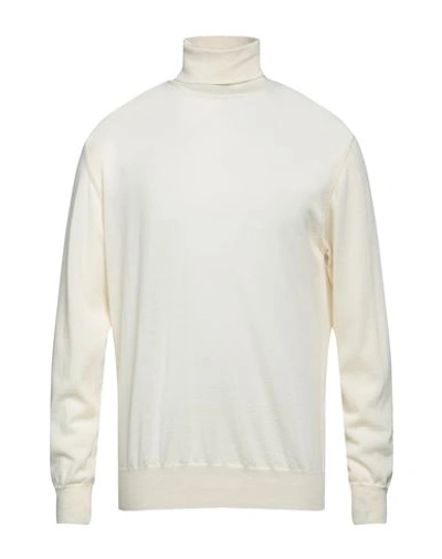 Shop Retois Man Turtleneck Cream Size Xl Merino Wool In White