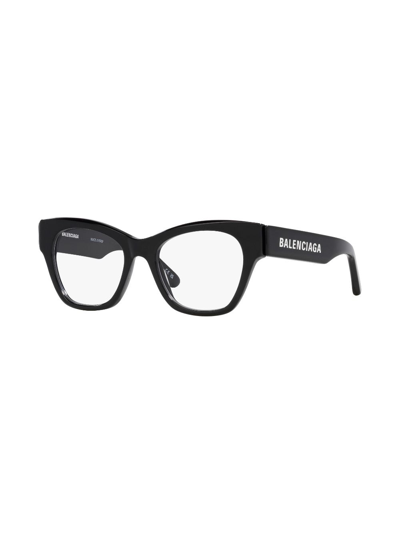 Shop Balenciaga Logo-print Cat-eye Frame Glasses In Schwarz