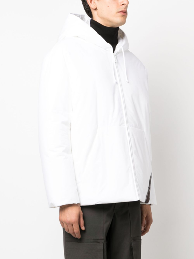 Prada Logo-print Hooded Down Jacket In Weiss