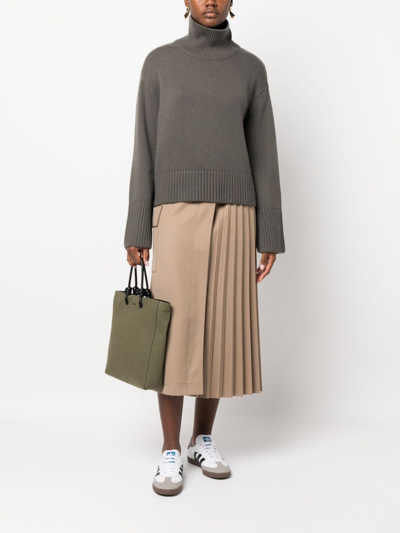 Shop Lisa Yang Fleur Cashmere Knitted Jumper In Grey