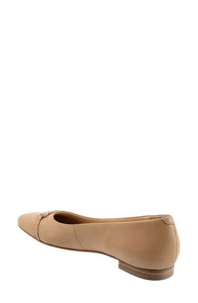 Trotters Wide Width Harmony Flat In Beige