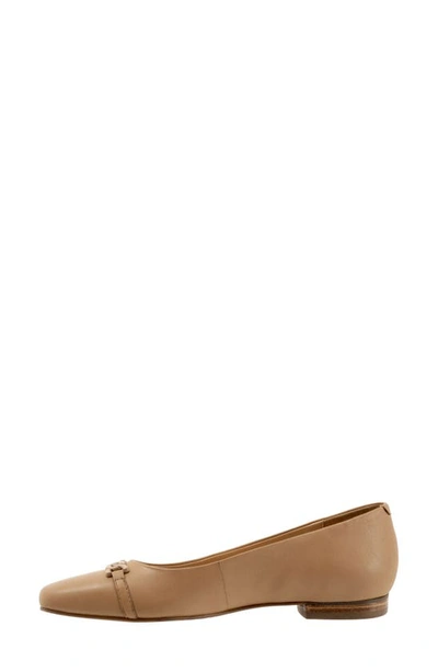 Trotters Wide Width Harmony Flat In Beige