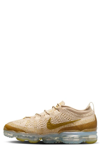 Shop Nike Air Vapormax 2023 Fr Sneaker In Sanddrift/ Bronzine