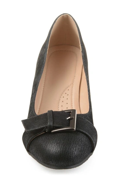 Journee Collection Journee Graysn Wedge Pump In Black