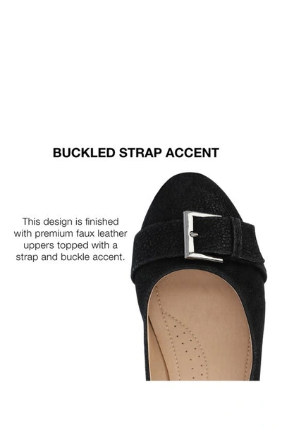 Journee Collection Journee Graysn Wedge Pump In Black