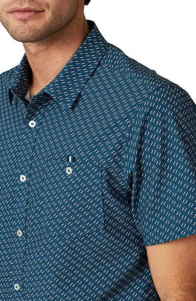 Shop 7 Diamonds Labyrinth Print Performance Short Sleeve Button-up Shirt In Teal
