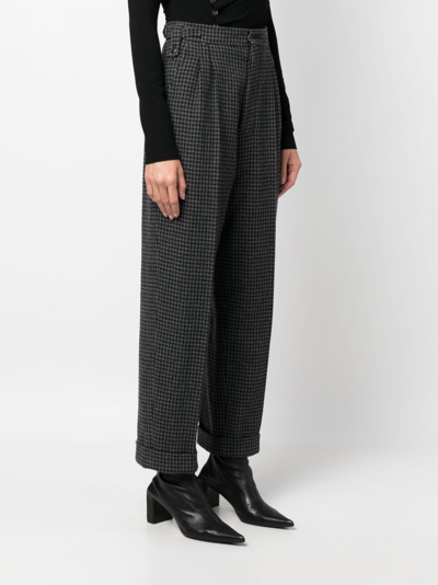 Nanushka Houndstooth-pattern Cropped Trousers In Schwarz