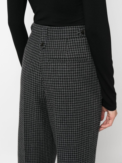 Nanushka Houndstooth-pattern Cropped Trousers In Schwarz