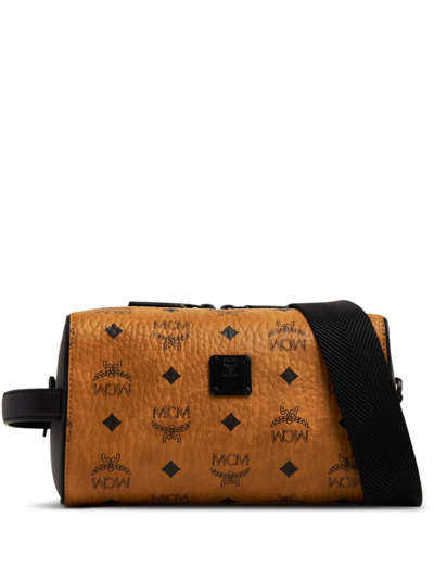 Medium Ottomar Toiletry Bag in Visetos Cognac