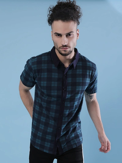 Shop Campus Sutra Men Checkered Casual Spread Shirt In Blue