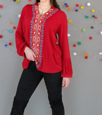 Avani Del Amour V Neck Embroidery Pullover In Red In Red