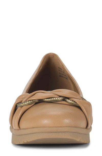 Shop Baretraps Aurora Flat In Cognac