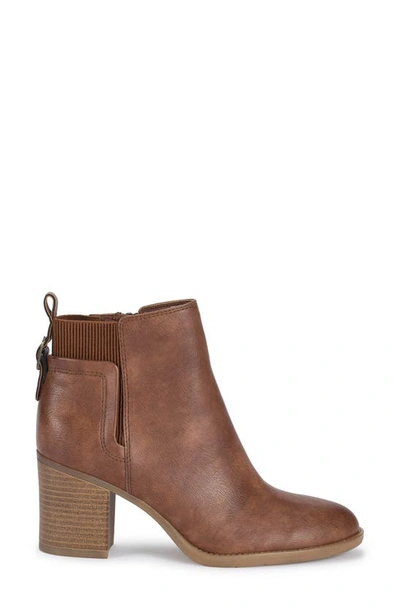 Baretraps Rhoslyn Block Heel Bootie In Brush Brown