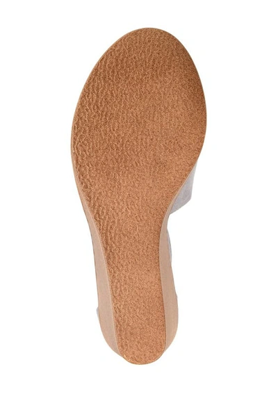 Journee Collection Journee Kedzie Wedge Sandal In Grey