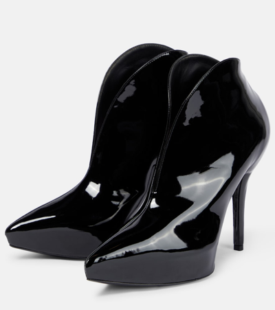 Shop Alaïa Booties Slick Patent Leather Ankle Boots In Black