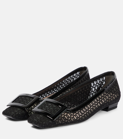 Roger Vivier 25mm Belle Vivier Monogram Mesh Pumps In Black