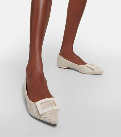 Roger Vivier Gommettine Ballet Flats In Beige